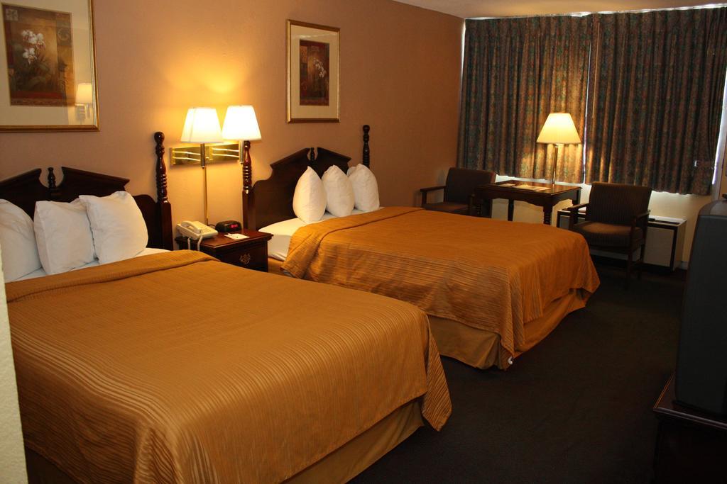 Quality Inn Shenandoah Valley Ню Маркет Стая снимка
