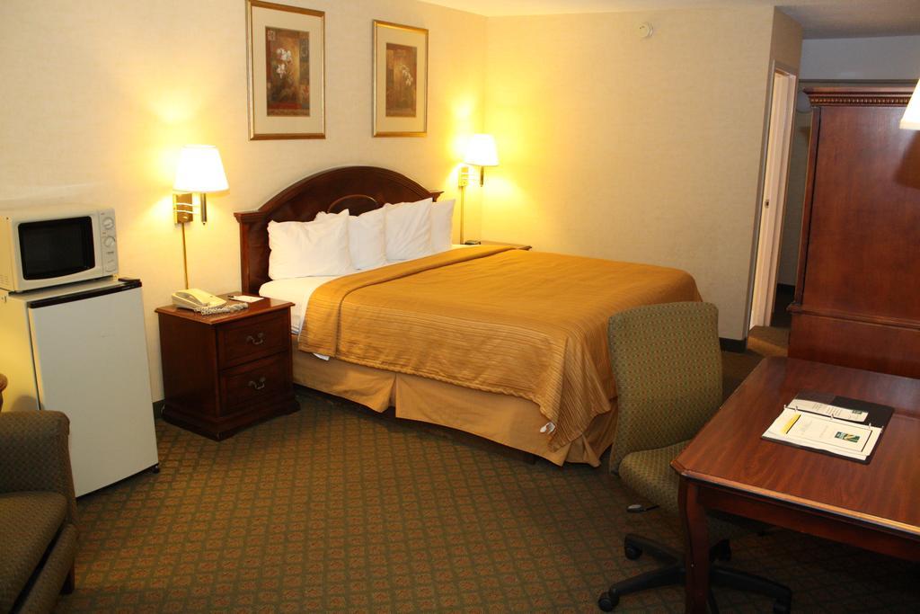 Quality Inn Shenandoah Valley Ню Маркет Екстериор снимка