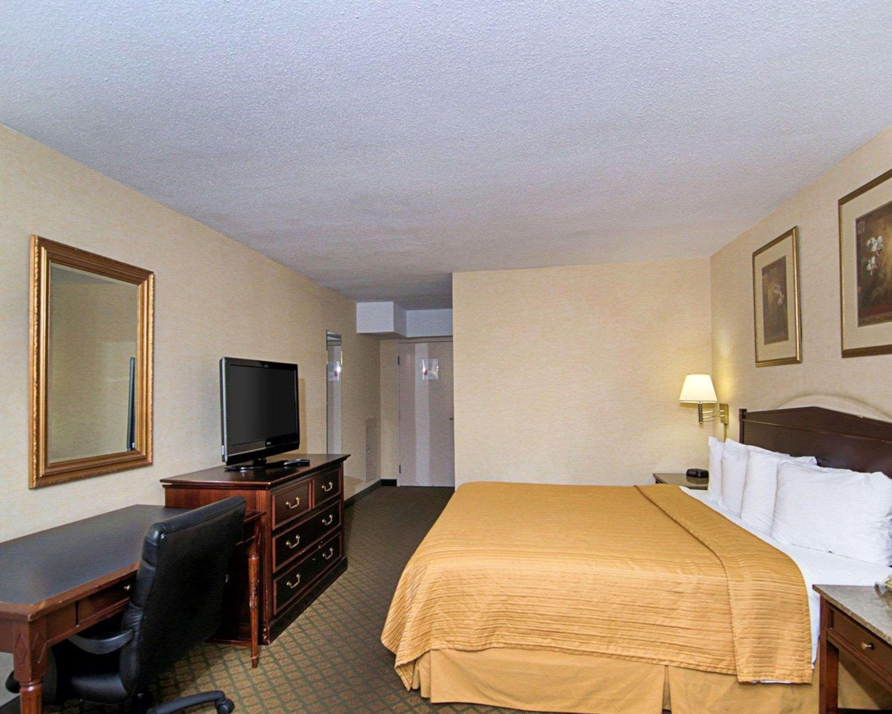 Quality Inn Shenandoah Valley Ню Маркет Екстериор снимка