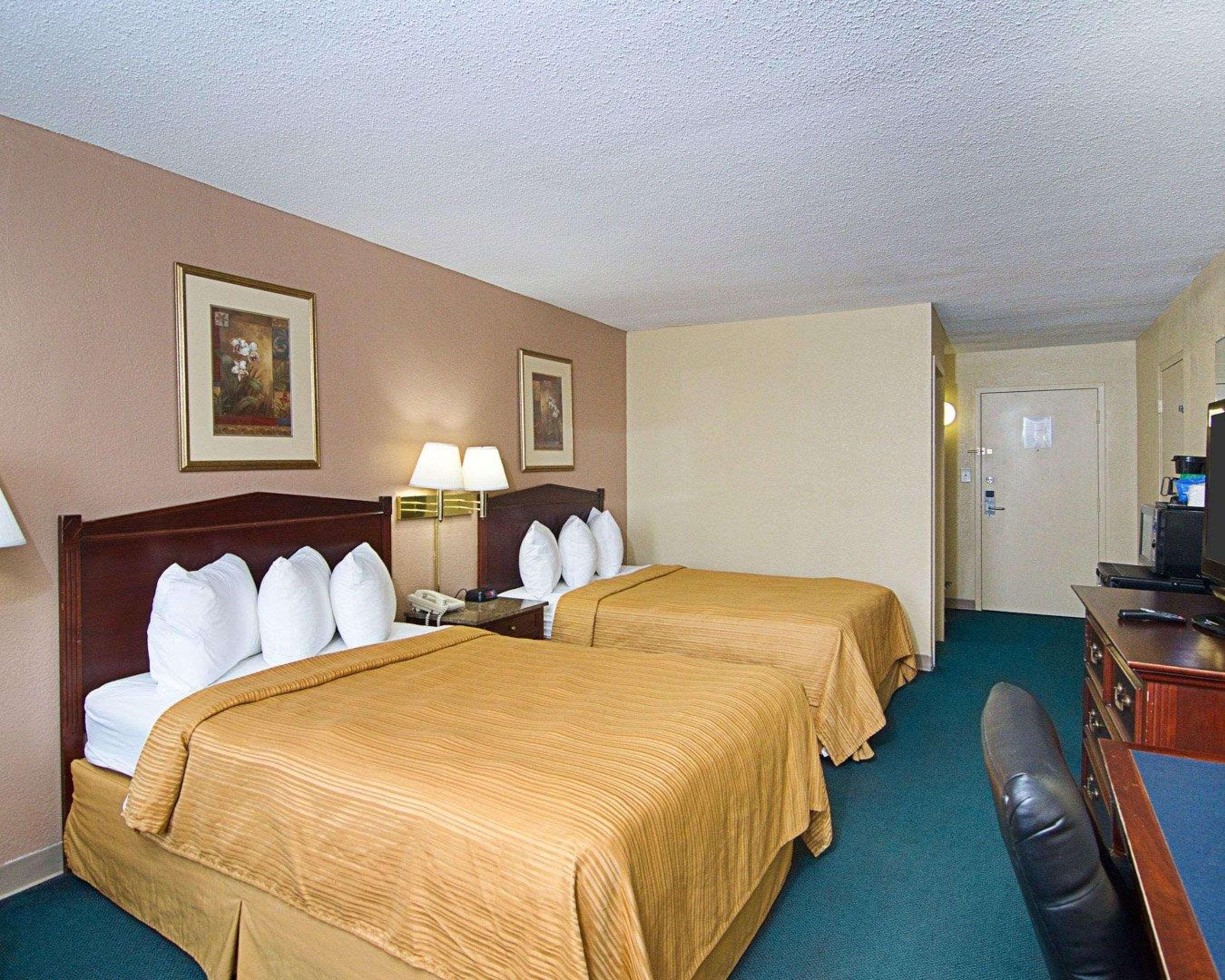 Quality Inn Shenandoah Valley Ню Маркет Екстериор снимка