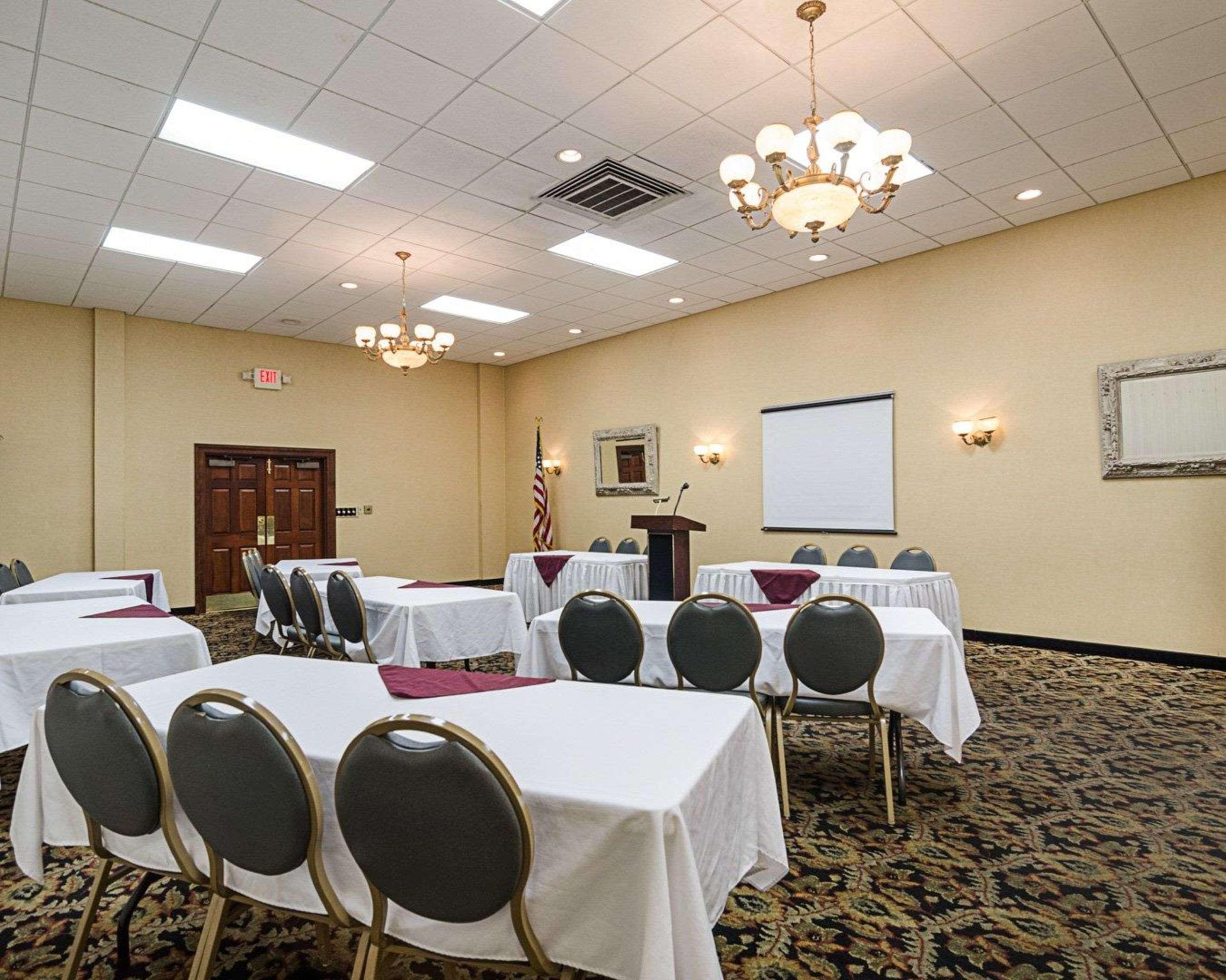 Quality Inn Shenandoah Valley Ню Маркет Екстериор снимка