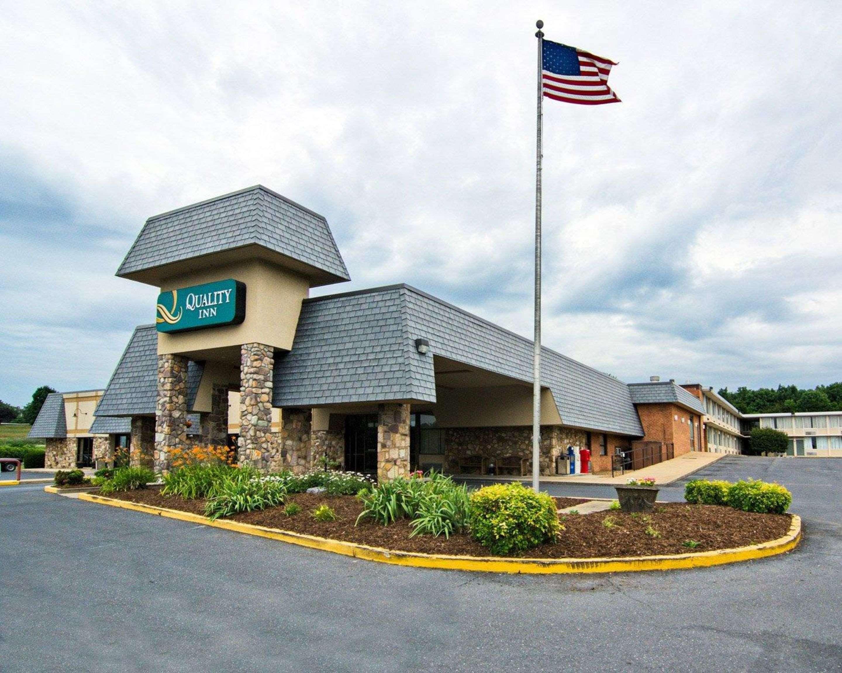 Quality Inn Shenandoah Valley Ню Маркет Екстериор снимка